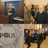 Assemblea di Polis, il sindaco Claudio Scajola dà la carica ai suoi: “Imperia non si ferma”. Io col Terzo Polo? ‘Mai pranzato con la Paita” (foto e video)