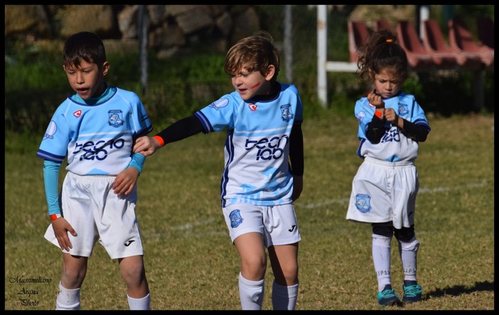 Imperia, piccoli rugbisti crescono divertendosi al &quot;Pino Valle&quot; di Baitè (foto)