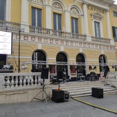 Capodanno in via Cascione a Imperia, i preparativi dell’evento: blues e funky per salutare il 2023 (foto)