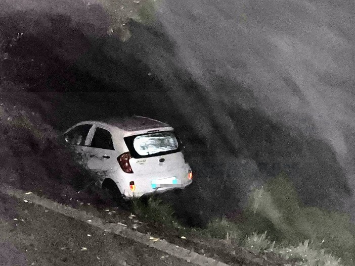 L'auto fuori strada a Seborga