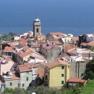 I ringraziamenti di Daniela per il soccorso al marito Ferdinando finito sotto un trattore a Costarainera