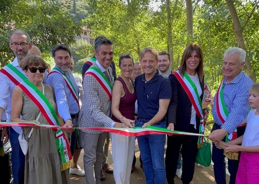 Inaugurato il primo tratto della pista ciclabile a Chiusavecchia