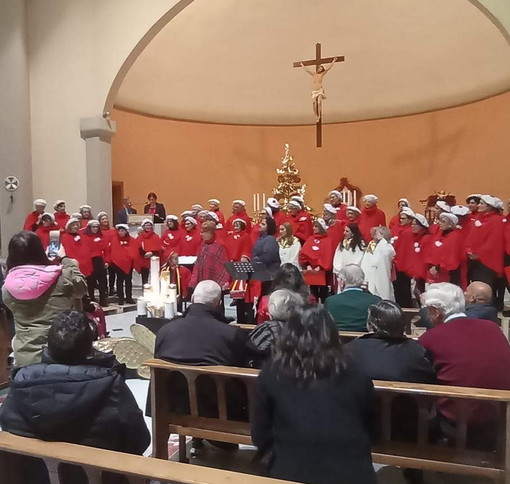 Aurigo, alla chiesa di Poggialto il concerto del gruppo 'Coro con Claudia'