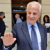 Il sindaco Claudio Scajola santo subito? (Il punto)