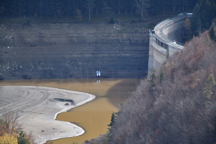 La diga di Tenarda nell'ottobre scorso