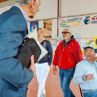 Imperia, tracciato dell’Aurelia bis a Oliveto: il comitato incontra i candidati sindaco ma Scajola diserta (foto e video)