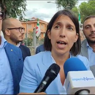 Festa dell'Unità a Camporosso, Elly Schlein parla di immigrazione: &quot;Meloni ha fallito, serve accoglienza diffusa”