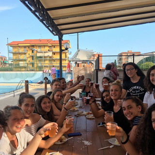 Pallanuoto femminile. Rari Nantes Imperia, grande festa per la promozione in Serie A2 (Foto)