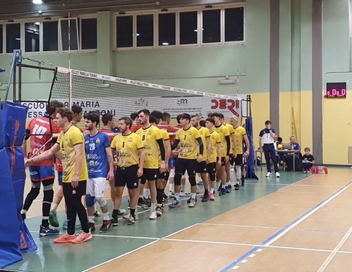 Volley: si chiude con una sconfitta la trasferta più lunga del campionato del Grafiche Amadeo  superato 3 a 0 dallo Yaka Malnate