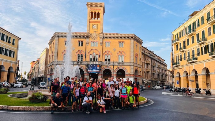 Imperia Limone a piedi, si parte! Il caldo torrido non ha fermato i 33 partecipanti