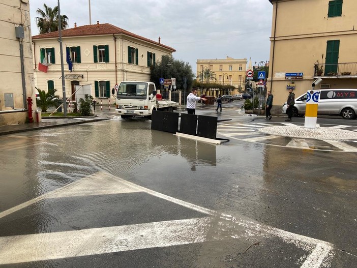 Imperia: tubo rotto alla Marina, FdI attacca l'amministrazione Scajola &quot;Totale assenza di ordinaria manutenzione&quot;