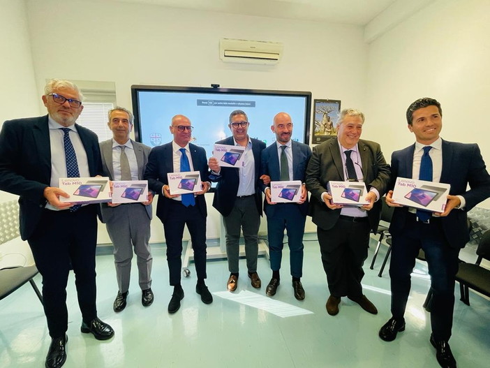 Sanità digitale: Liguria prima regione a dotarsi dell'app ‘mi@salute’ dedicata alla storia clinica dei cittadini