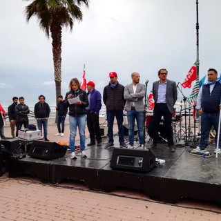 Ventimiglia: Primo Maggio sul tema della sicurezza, Ioculano &quot;Parliamo con i francesi per gli scioperi nei trasporti&quot; (Foto e Video)