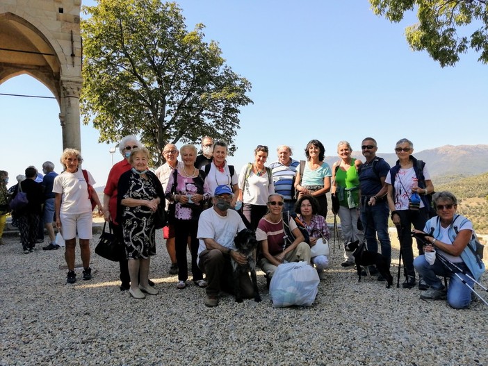 Imperia: passeggiata da Villa Guardia di Pontedassio al Santuario di Montegrazie