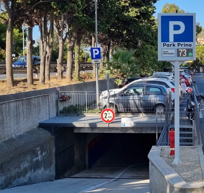 Imperia, apertura sperimentale gratuita per 30 giorni di Park Prino: 80 nuovi stalli auto