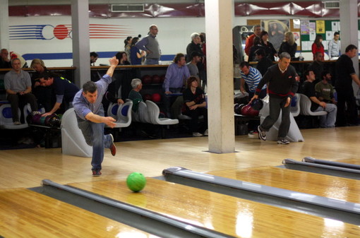 Dal latino-americano al teatro dei burattini: l’estate del Bowling di Diano è ricca di eventi