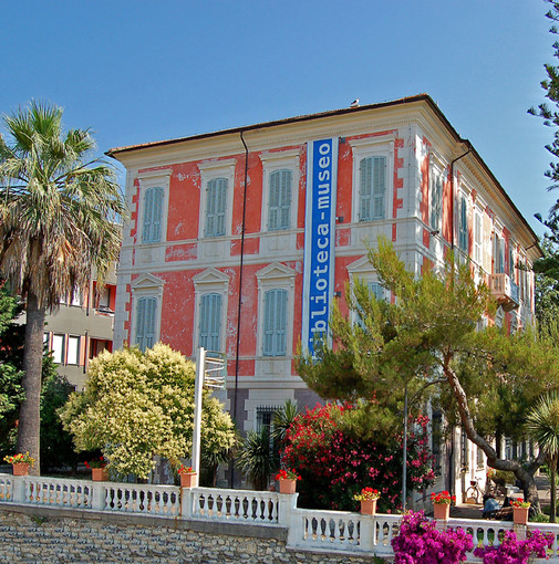 Diano Marina, inizio della stagione autunnale  a Palazzo del parco