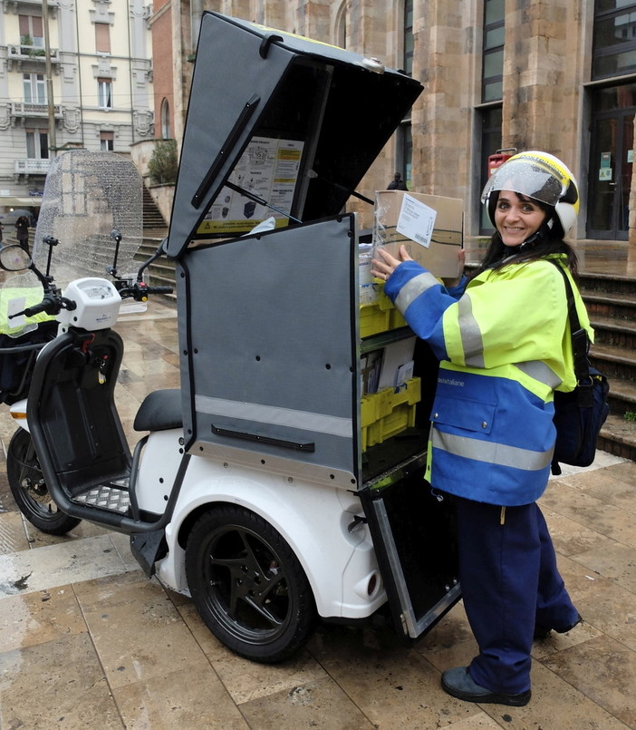 Poste Italiane sempre alla ricerca di portalettere da inserire a tempo determinato