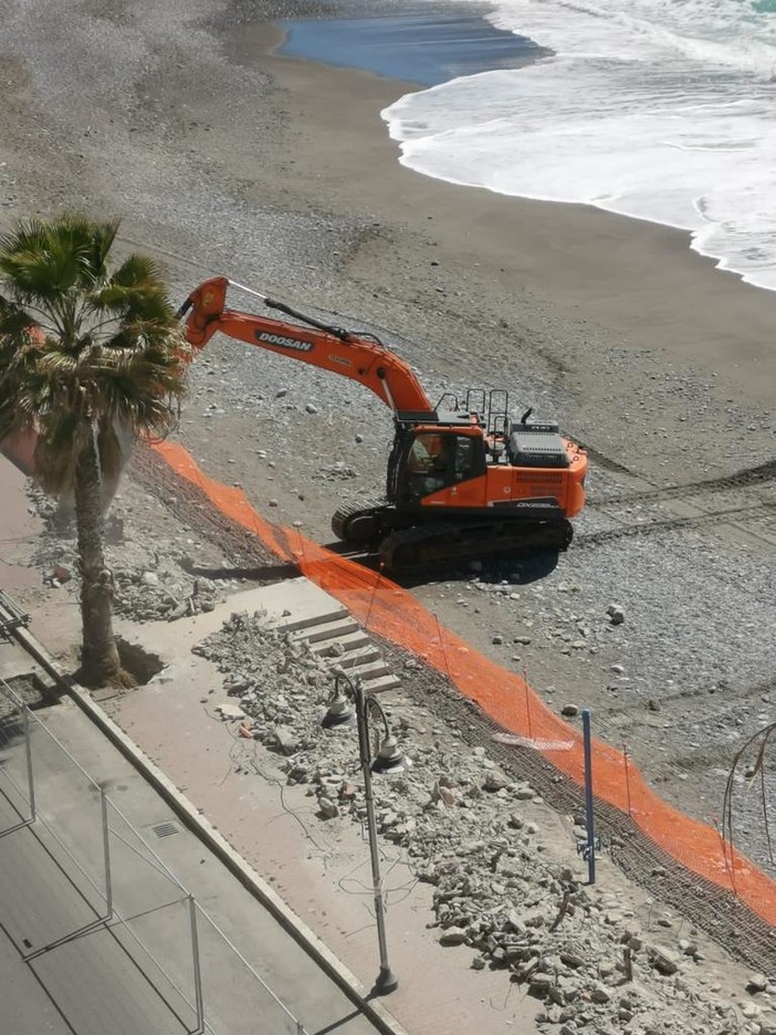 Pista ciclopedonale a sbalzo a Ventimiglia, Scullino: &quot;Iniziati i lavori del secondo lotto, opera concretizzata dalla nostra amministrazione” (Foto)