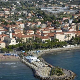 Diano Marina, per l’estate garantito il servizio di vigilanza e salvataggio di due spiagge libere comunali