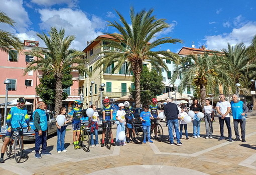 Grande successo per la staffetta non competitiva organizzata dall'Unicef tra Ventimiglia e Cervo (Foto)