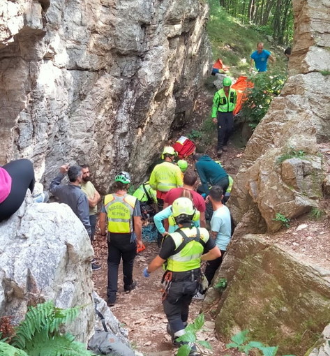 Ormea: 38enne di Sanremo vola per 5 metri mentre si sta arrampicando sulla Falesia (Foto)