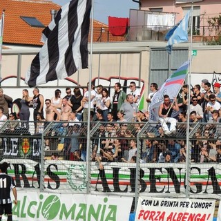 Calcio: derby Imperia-Albenga, le disposizioni della questura per i tifosi ospiti