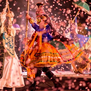 Imperia, danza per le strade della città con il Teatro Tascabile di Bergamo