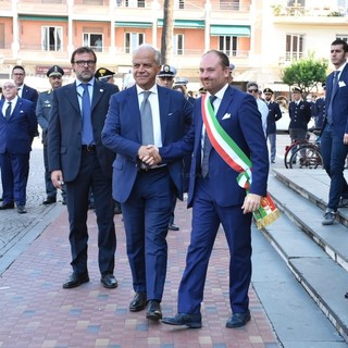 Piantedosi a Ventimiglia: Cgil “No al centro per il rimpatrio, si al centro di accoglienza”