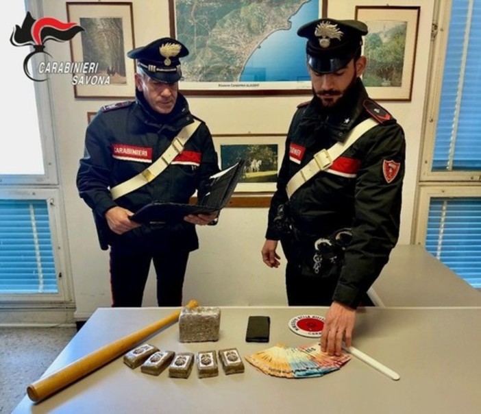 Giovane imperiese arrestato per spaccio patteggia 16 mesi, pena sospesa