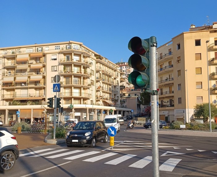 Opposizione polemica sull’attraversamento di Borgo San Moro: &quot;Non serve a tutelare i pedoni&quot;