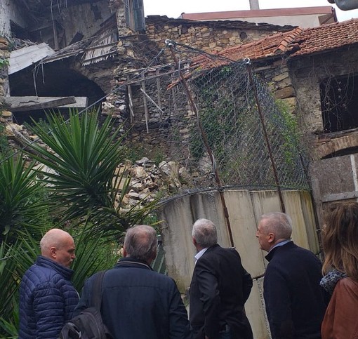 Recupero del centro storico di Aurigo,  vertice in Comune