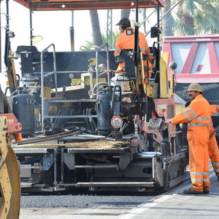 A Imperia parte la stagione degli asfalti, chiusa due giorni Strada delle Rocce