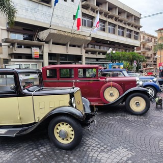 A Diano Marina il raduno di auto e moto d'epoca &quot;C'era una volta&quot;