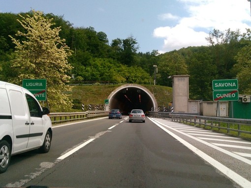 &quot;A6 non è un'autostrada, via il pedaggio&quot;,  l'ordine del giorno del PD in Regione Liguria