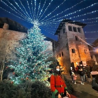 Natale nel Biellese: Da sabato aprirà le sue porte “Il Borgo di Babbo Natale” di Candelo