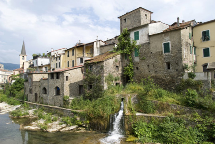 Il Comune di Borgomaro concede contributi alle famiglie dei minori iscritti ai centri estivi