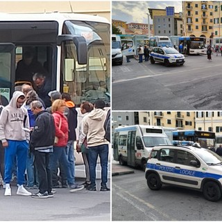 Imperia, blitz  della polizia provinciale sugli autobus Rt