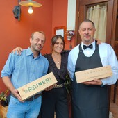 Metti una sera a cena al ristorante “Ramoino”: analisi sensoriale e diverse consistenze di olio Raineri (foto e video)