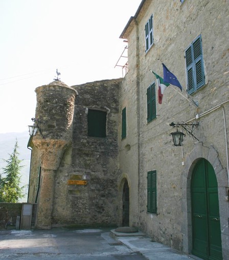 Pornassio, inaugurato il castello dopo i lavori di ristrutturazione