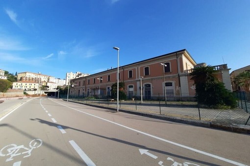 La pista ciclabile di Imperia? Senza cestini per i rifiuti