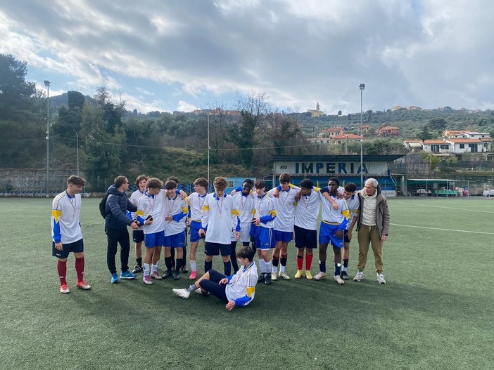 Calcio, l'IPSIA di Imperia sfiora la vittoria contro il Colombo di Sanremo ai campionati studenteschi