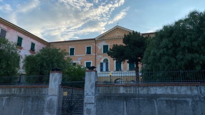 Imperia Rinasce in visita alla casa di riposo: &quot;Struttura accogliente e curata con particolare dedizione&quot;