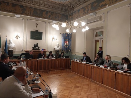 Dirigente della Provincia estromessa da tutti gli incarichi da Scajola per &quot;gravi inadempienze&quot; (video)