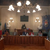 Consiglio provinciale, presentati due progetti Alcotra: lago di Ferraia e itinerari ciclabili tra alpi e mare