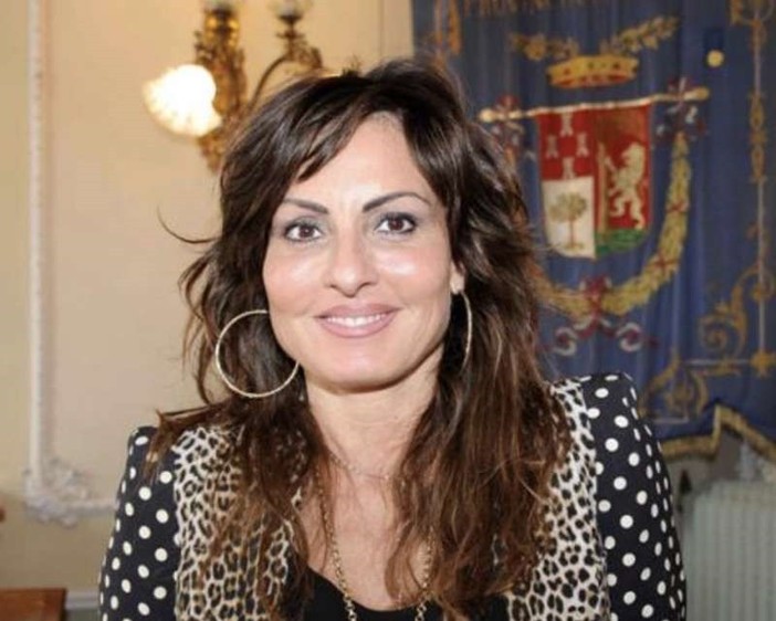 Maltrattamenti e concorsi truccati, chiesto il rinvio a giudizio di Giulia Colangelo ex segretaria in Provincia a Imperia