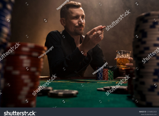 Quali giochi ci sono in un casinò: perché il poker è il migliore?