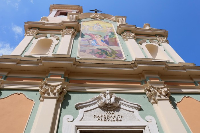 Documenti antichi e preziosi svelano i segreti della chiesa di Santa Margherita di Pontedassio