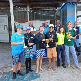 A Bastini e Bardelli del Circolo Nautico di San Bartolomeo al Mare sul podio delle regate internazionali RS Feva di Alassio