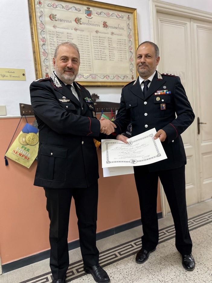 Imperia, al tenente colonnello Mario Ricciardi la “Medaglia Mauriziana al merito di dieci lustri di carriera militare”